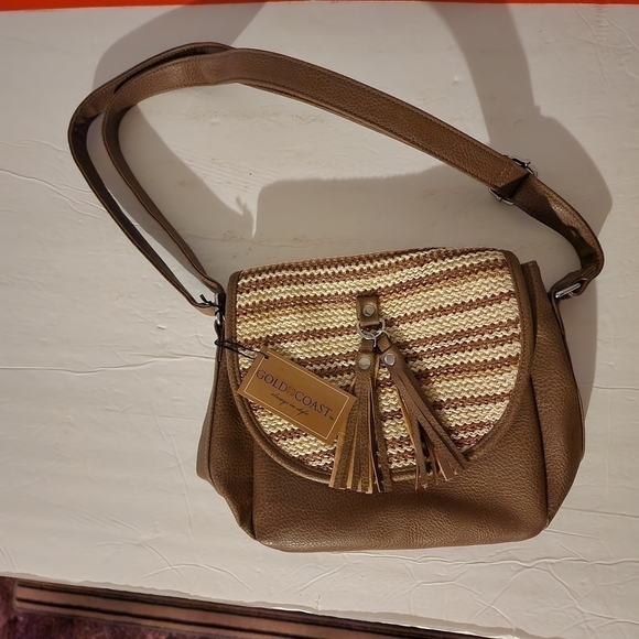 Gold Coast Shoulder Bag NWT - Picture 1 of 9
